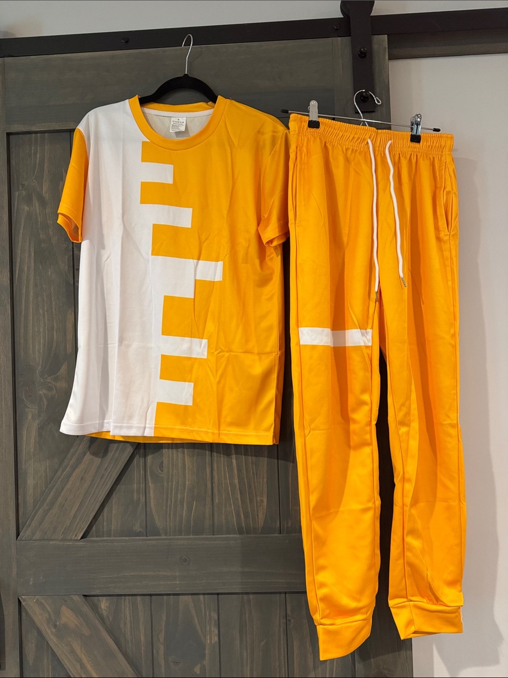 NWOT Women’s Bright Yellow & White Pants and Top Set